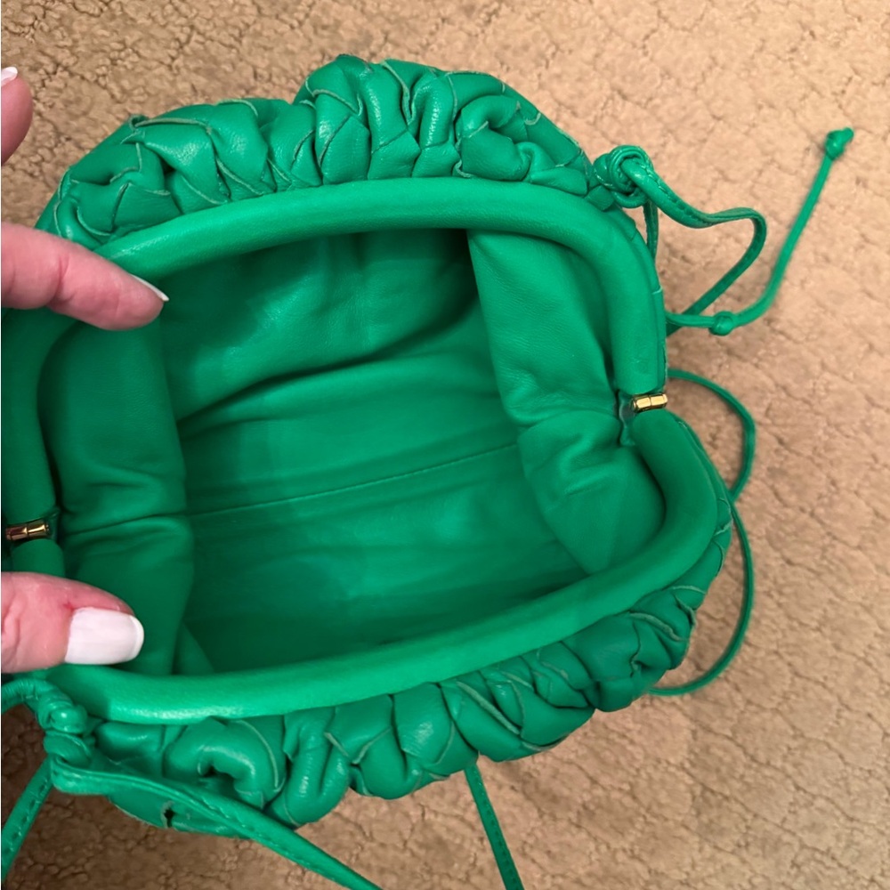 Bottega Veneta Intrecciato Woven Pouch/Clutch/Crossbody Bag - Picture 9 of 9